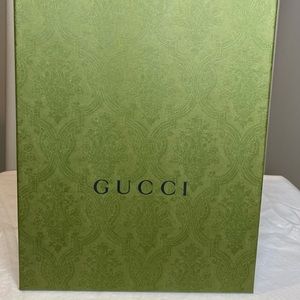 Gucci shoe box
